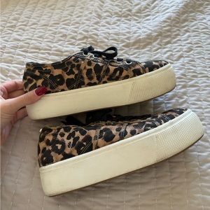 Steve Madden sneakers